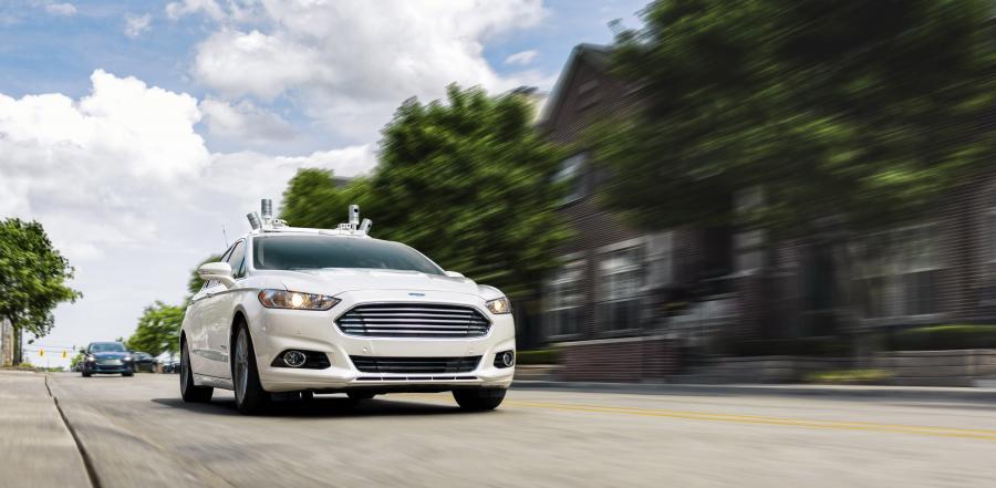  Ford Fusion Hybrid Autonomous Research Vehicle 2016 года  (фото 3 из 10)